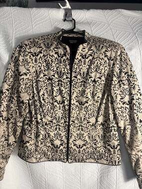 Anthracite Black and Cream Damask Print Full Zip Jacket Size 12